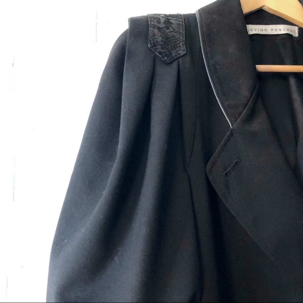 Absolutely gorgeous 80s Avant Garde Wool Coat - Picture 8 of 15